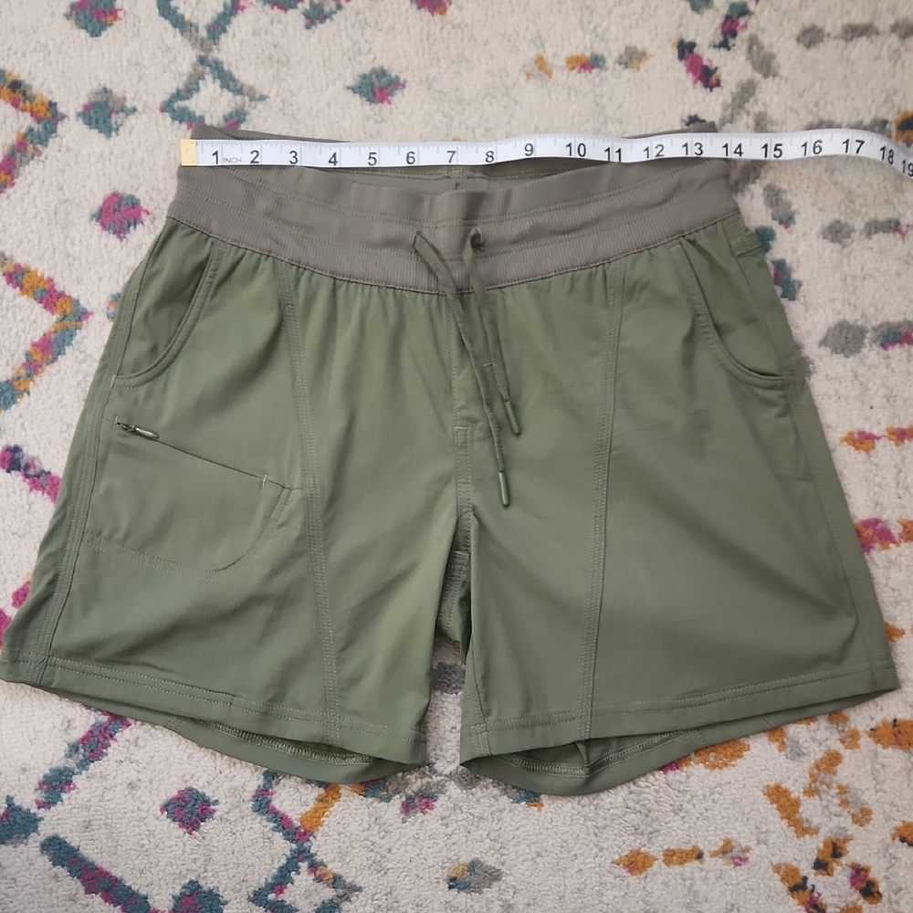 The North Face Athletic Shorts NWOT